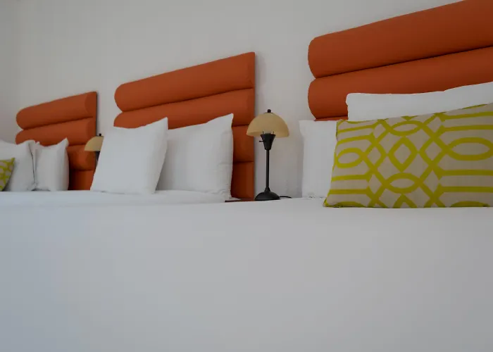 In & Out Hotel By Mondasch (Adults Only)