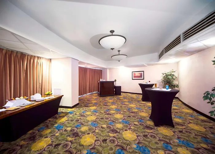 Doubletree By Hilton Portland, Me