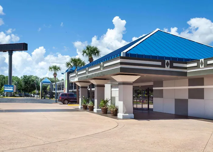 Travelodge By Wyndham Deltona