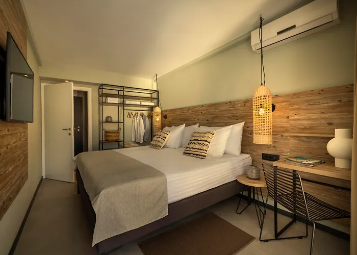 Places Hvar Hotel By Valamar