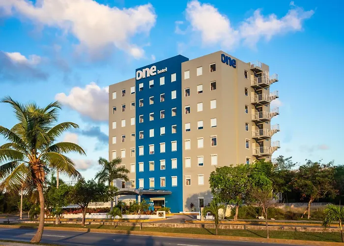 One Cancun Centro