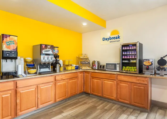 Days Inn By Wyndham Delta