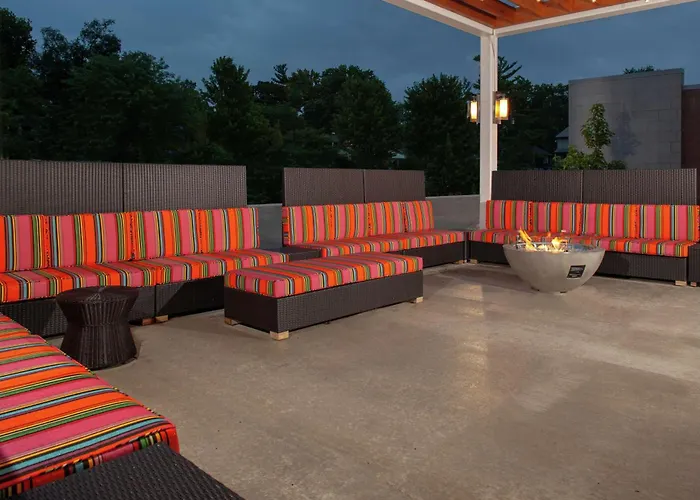 Home2 Suites By Hilton Bloomington
