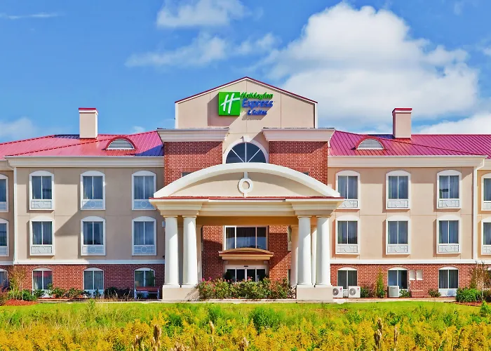Holiday Inn Express Hotel & Suites-Magee, An Ihg Hotel
