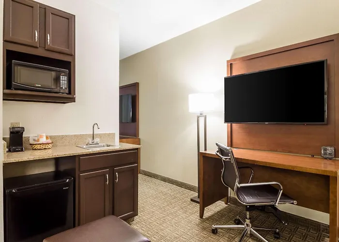 Comfort Suites Eufaula North