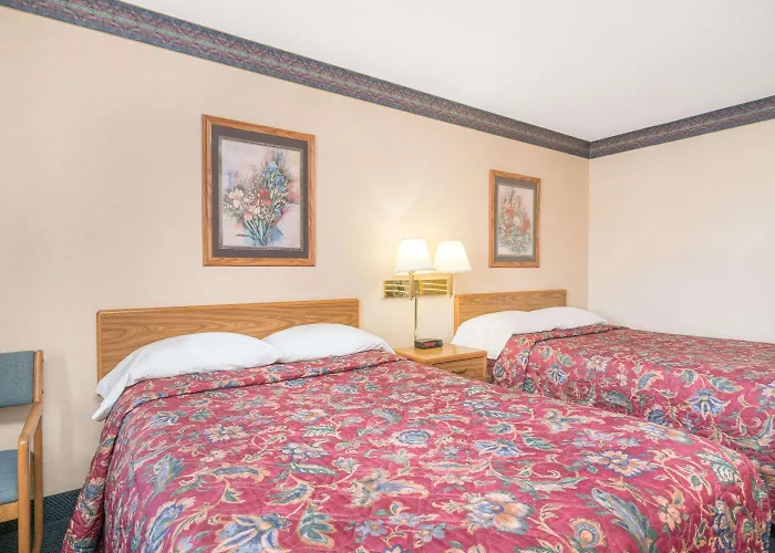 Super 8 By Wyndham Superior Wi