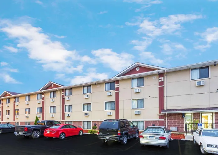 Super 8 By Wyndham Kenosha/Pleasant Prairie