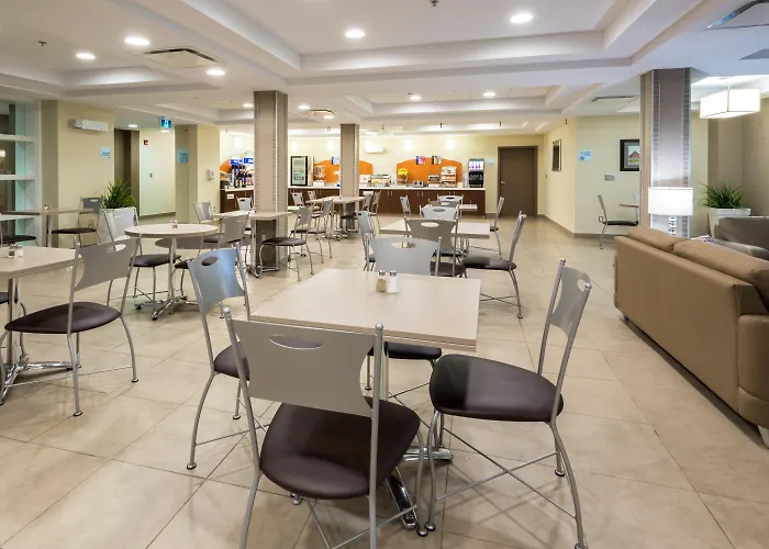 Deer Lake Horizon Hotel