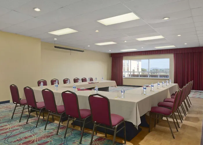 Days Inn By Wyndham Stephenville
