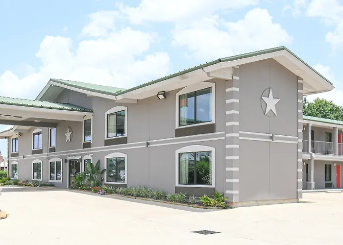 Oyo Hotel Shenandoah Woodlands Mall