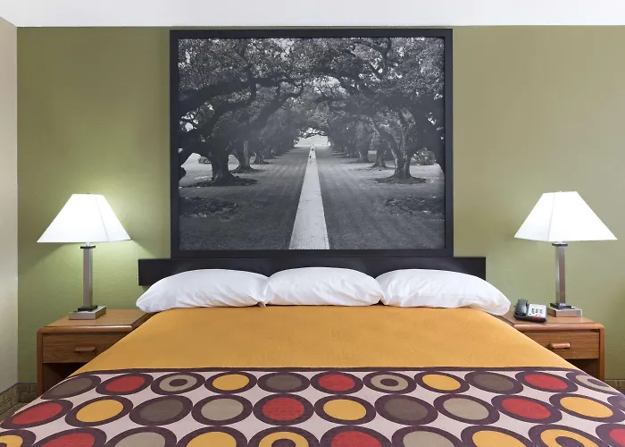Super 8 By Wyndham Tallulah La
