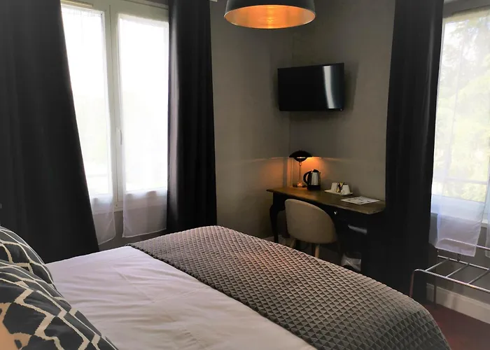 Le Boeuf Couronne - Hotel & Restaurant Chartres- Logis Hotels