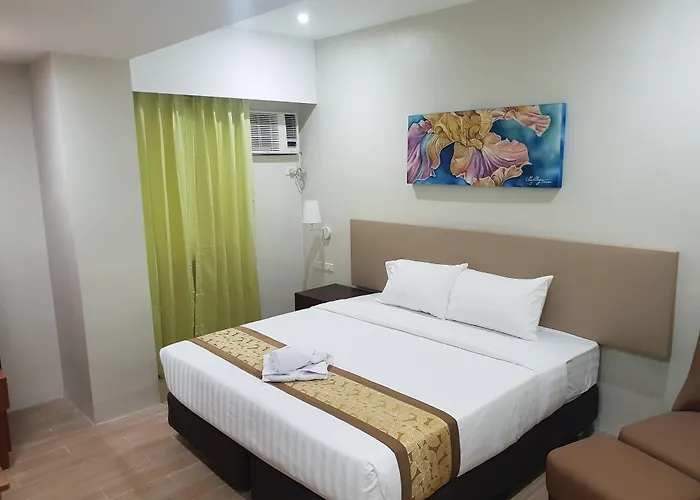 Fleur De Liz Tagbilaran