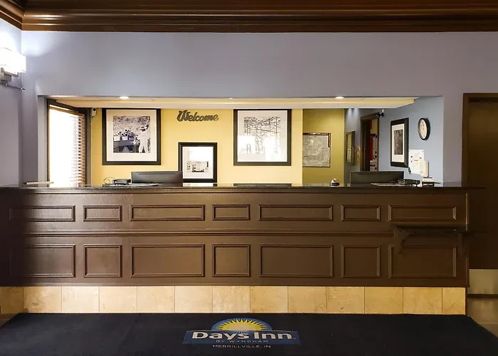 Days Inn & Suites By Wyndham Merrillville