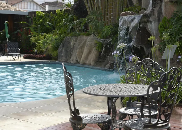 Hotel Colonial Plaza