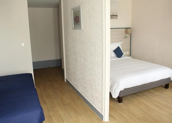 Logis Le Grand Hotel