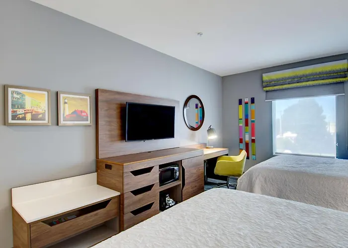 Hampton Inn & Suites Portland West