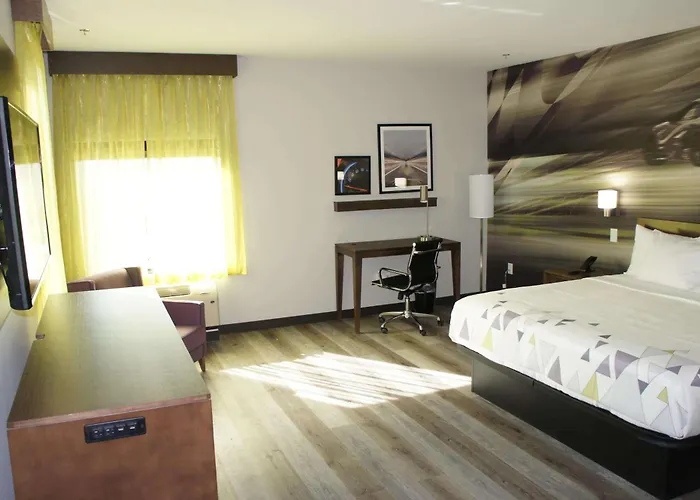 La Quinta Inn & Suites By Wyndham Braselton