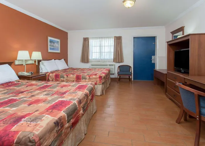 Knights Inn Arcadia