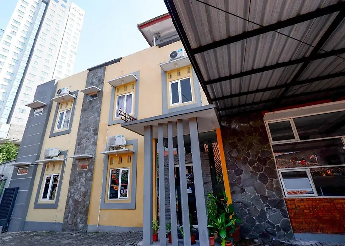 Hotel O Solo Point Guest House Syariah