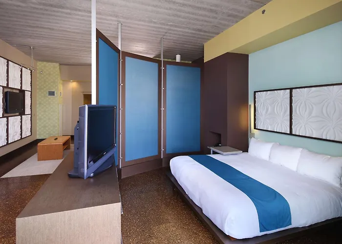 Tulyp, Tapestry Collection By Hilton