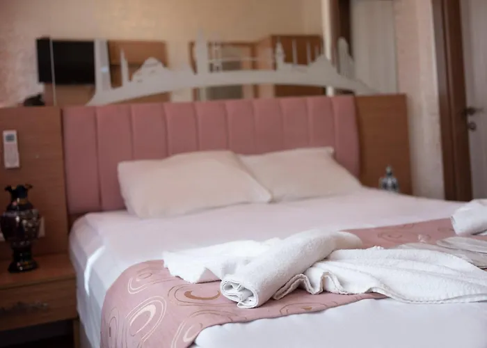 Hotel Megaron