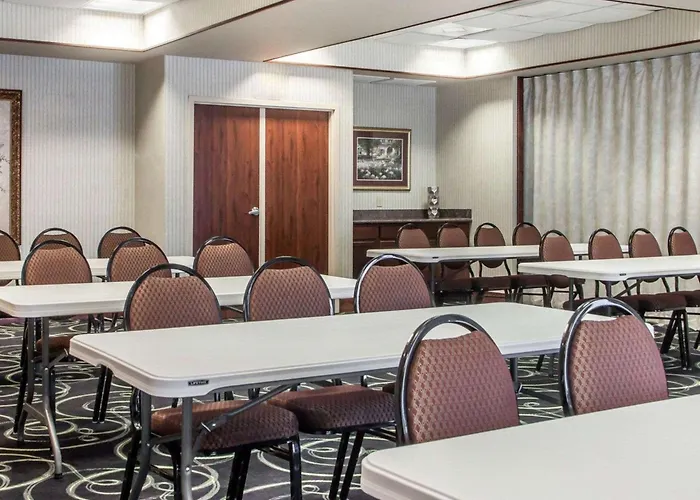Holiday Inn Express & Suites Weatherford By Ihg