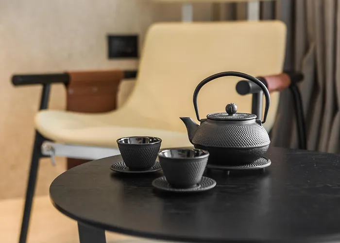 Canale Hotel & Suites