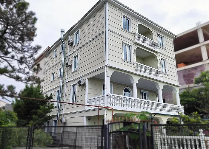 Guesthouse White Swan