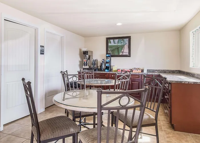 Rodeway Inn