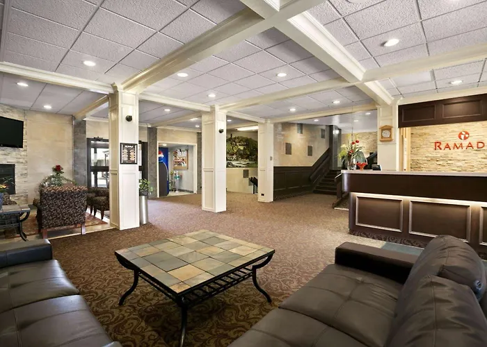 Ramada By Wyndham Lethbridge