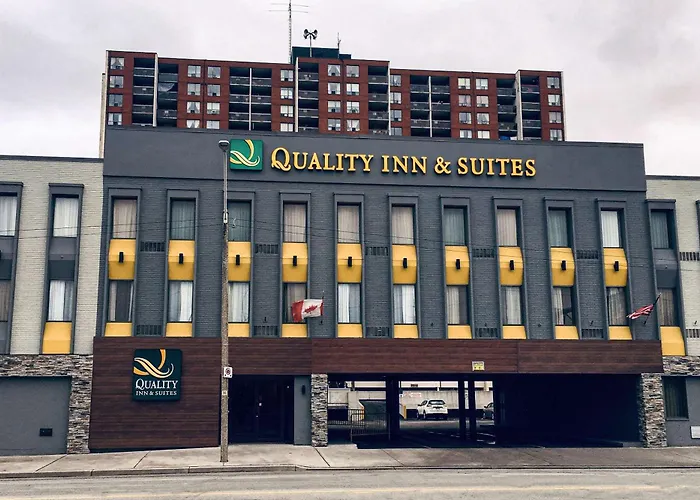 Quality Inn & Suites Downtown Windsor