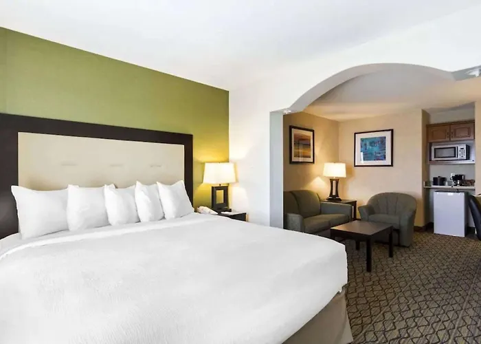 Clarion Hotel & Conference Centre