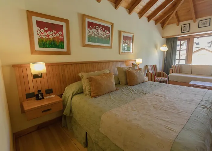 Hotel Y Cabanas Le Village