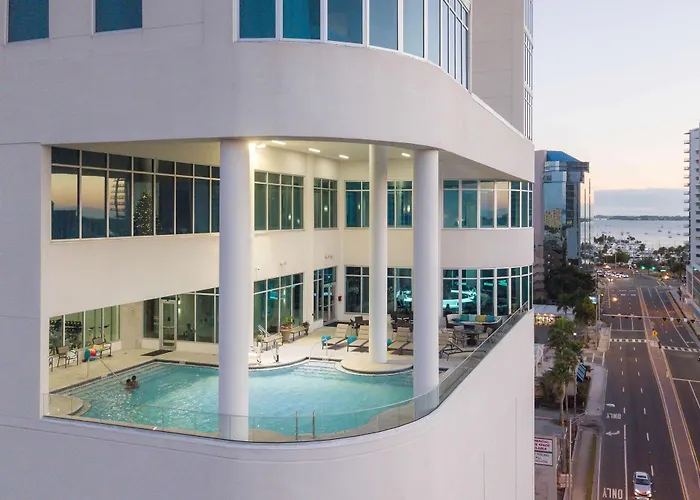 Embassy Suites By Hilton Sarasota