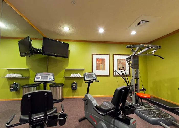 Country Inn & Suites By Radisson, Rock Falls, Il
