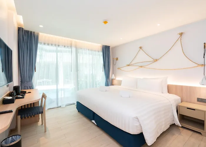 Panwaburi Beachfront Resort - Sha Extra Plus