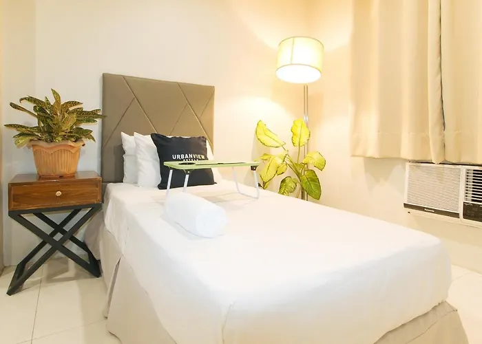 Urbanview At Lacson Street Bacolod City By Reddoorz