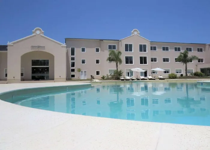 Howard Johnson Plaza & Convention Center Spa La Plata
