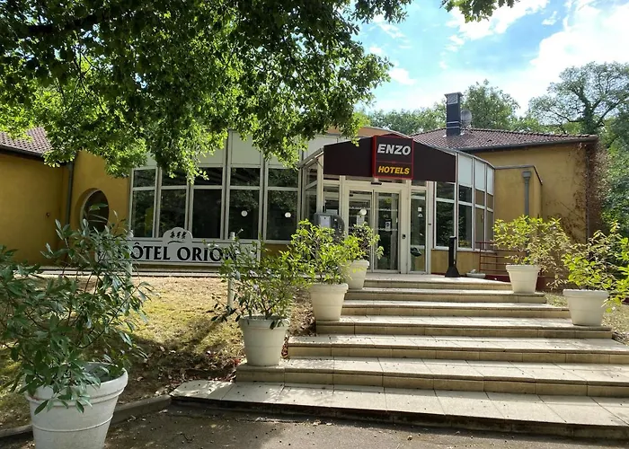 Enzo Hôtels Premier Prix - Logis Amnéville