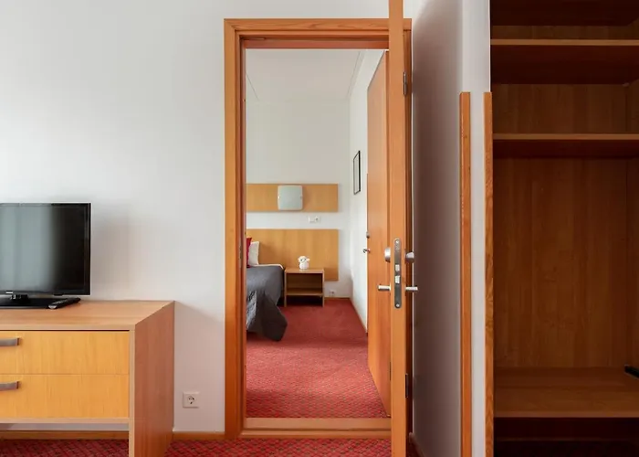 Raadimoisa Hotell