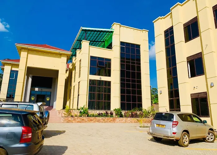 Golden Castle Hotel Hoima