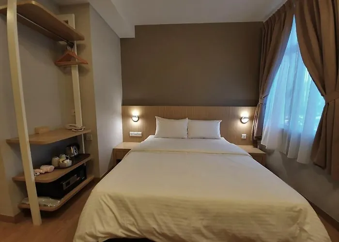 Walk In Hotel