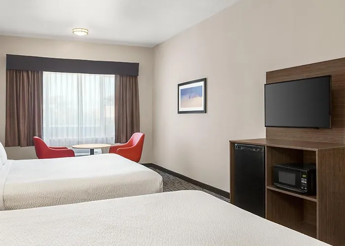 Ramada By Wyndham Marina