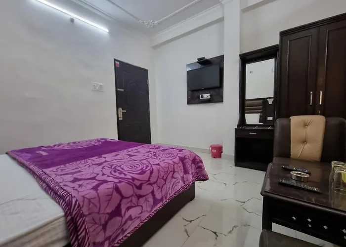 Hotel Vivek Nomadic