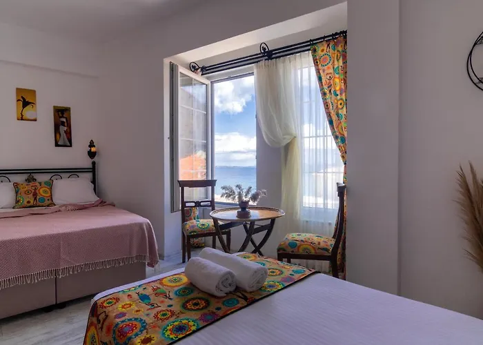 Bozcaada E2 Deniz Otel