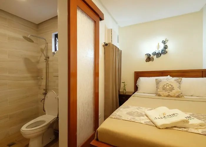 Jai-Cob'S Suites