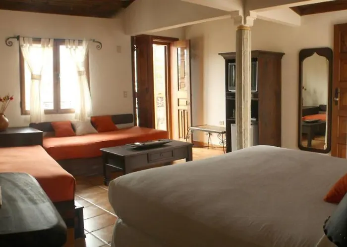 Hotel Plaza Yat Balam