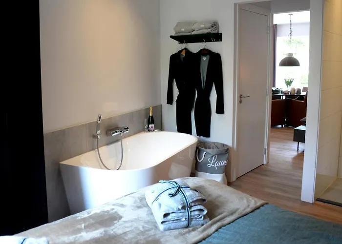 Bed&Breakfast in de buurt Waalwijk