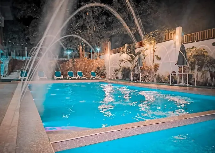 Charms Hotel